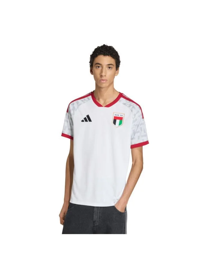 اديداس قميص منتخب الإمارات الأساسي لعام 2026